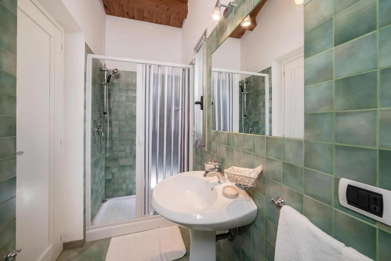 Apartamento Archimede, Appartamento Con Vista In Centro A Marina Di Ragusa Italia