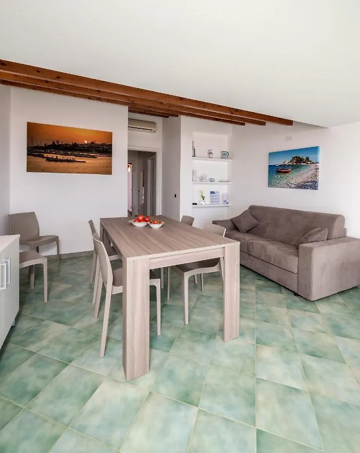 Archimede, Appartamento Con Vista In Centro A Marina Di Ragusa Apartamento