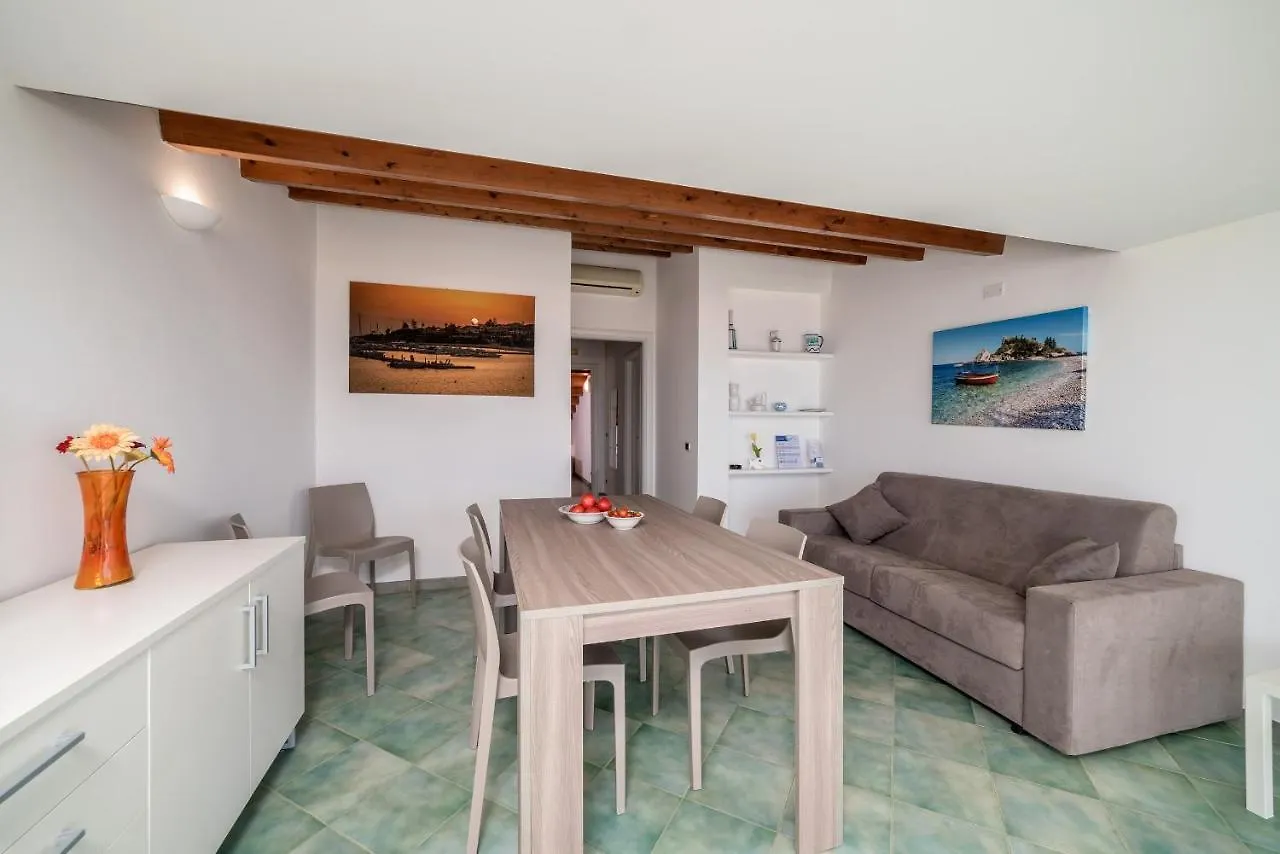Apartamento Archimede, Appartamento Con Vista In Centro A Marina Di Ragusa