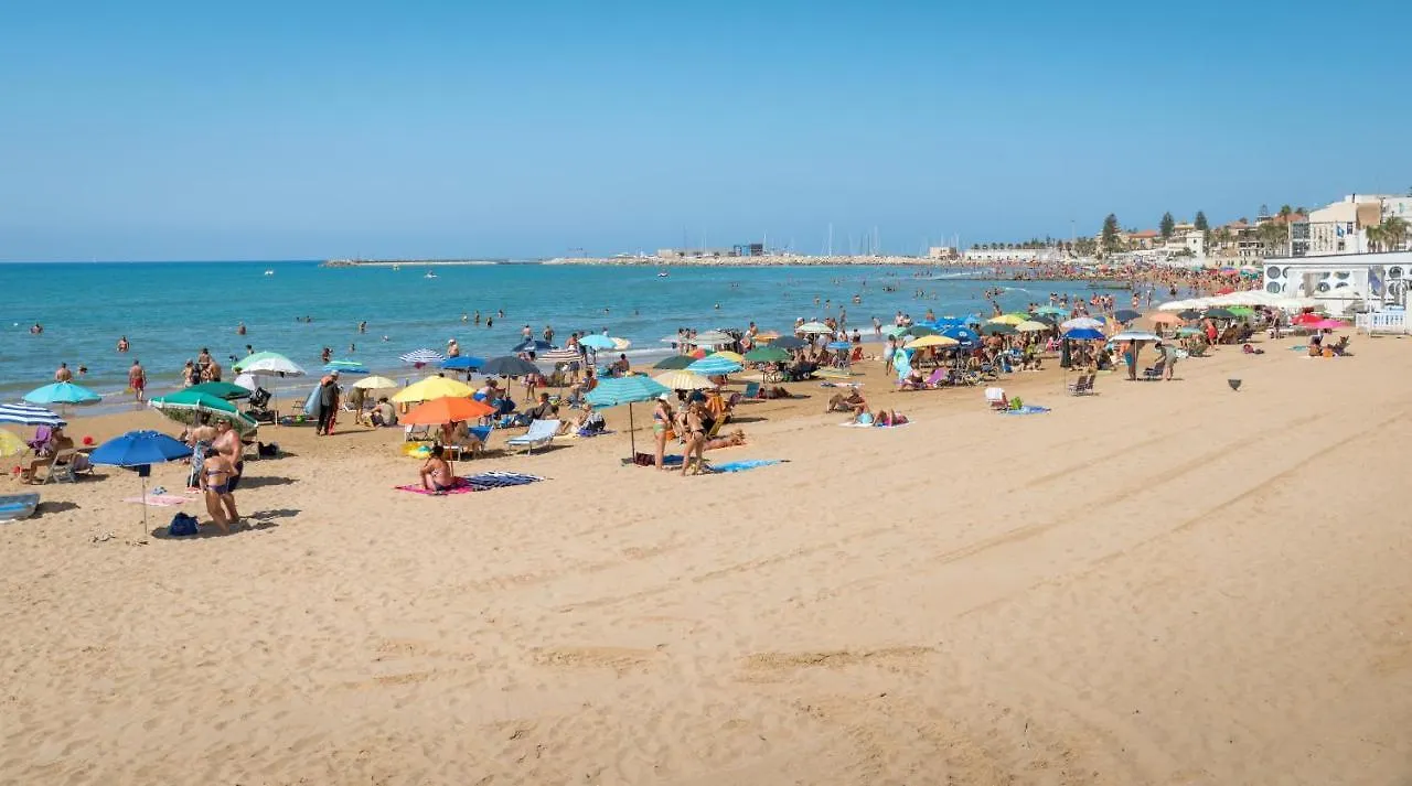 Apartamento Archimede, Appartamento Con Vista In Centro A Marina Di Ragusa