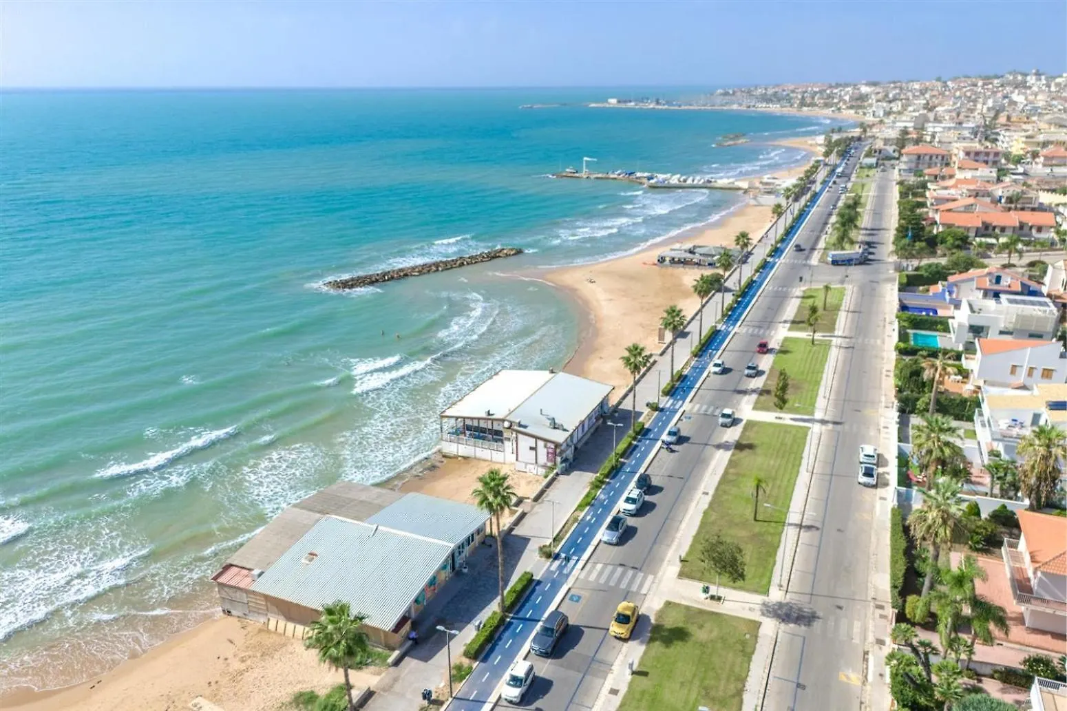 Apartamento Archimede, Appartamento Con Vista In Centro A Marina Di Ragusa Italia